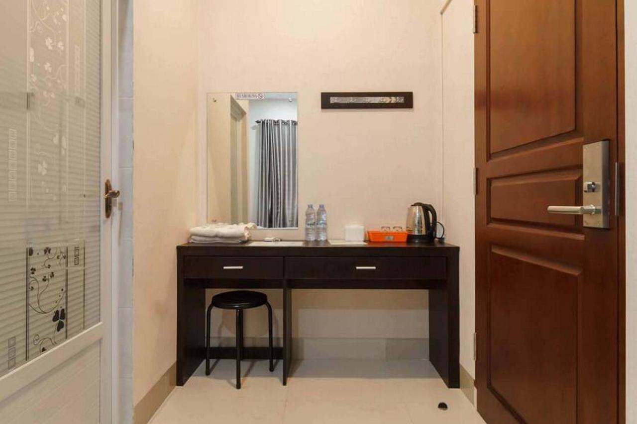 Reddoorz At Seindo Hotel Medan Sunggal Екстериор снимка